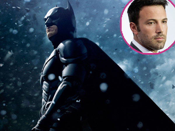 Pakai Kostum Batman, Ben Affleck Tampak Suram di Foto Terbaru ‘Batman vs Superman’?